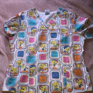 XS Looney Tunes Scrub Top